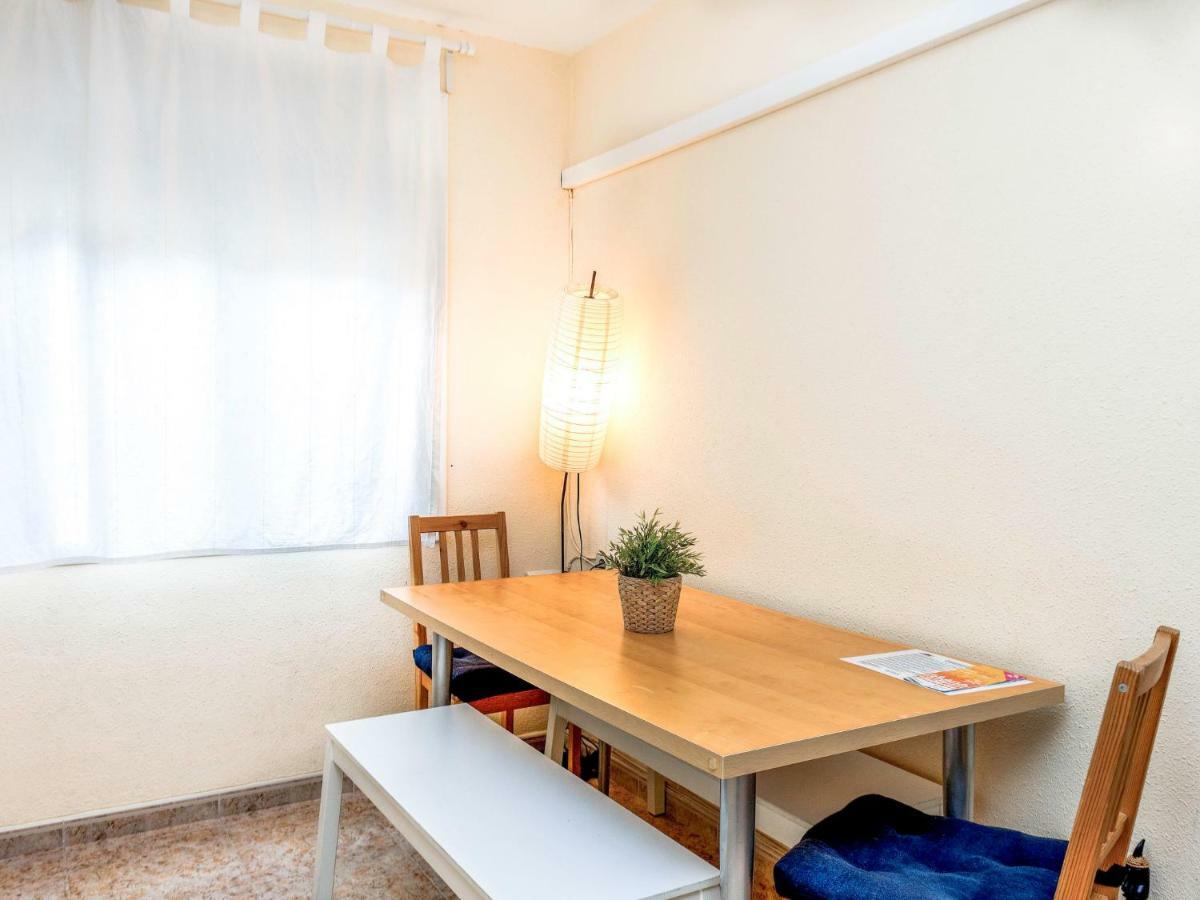 Apartment Camp Nou- Travessera De Les Corts By Interhome Βαρκελώνη Εξωτερικό φωτογραφία